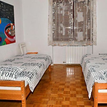 Apartma Ika Apartment โคเปร์ ภายนอก รูปภาพ